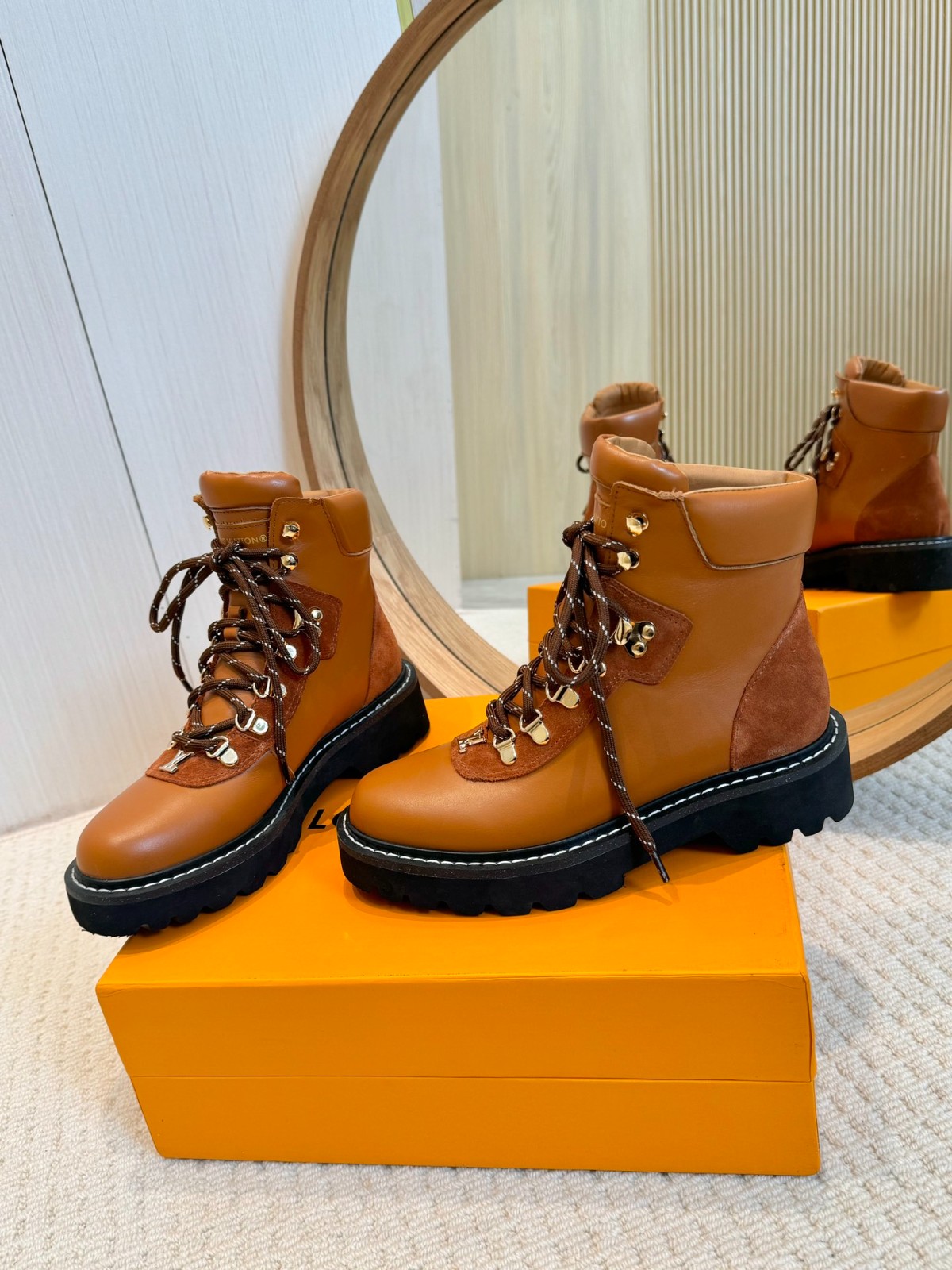 108 36123124 size 35-42