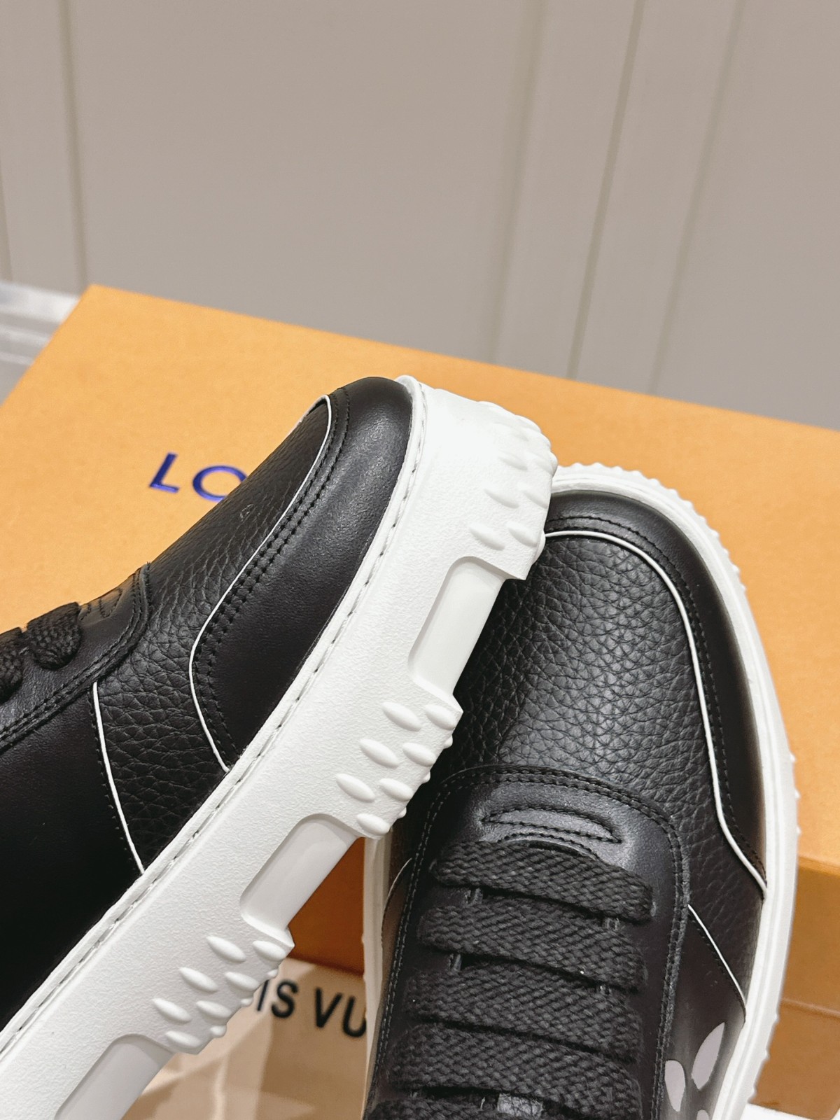 098 38123131 size 38-46