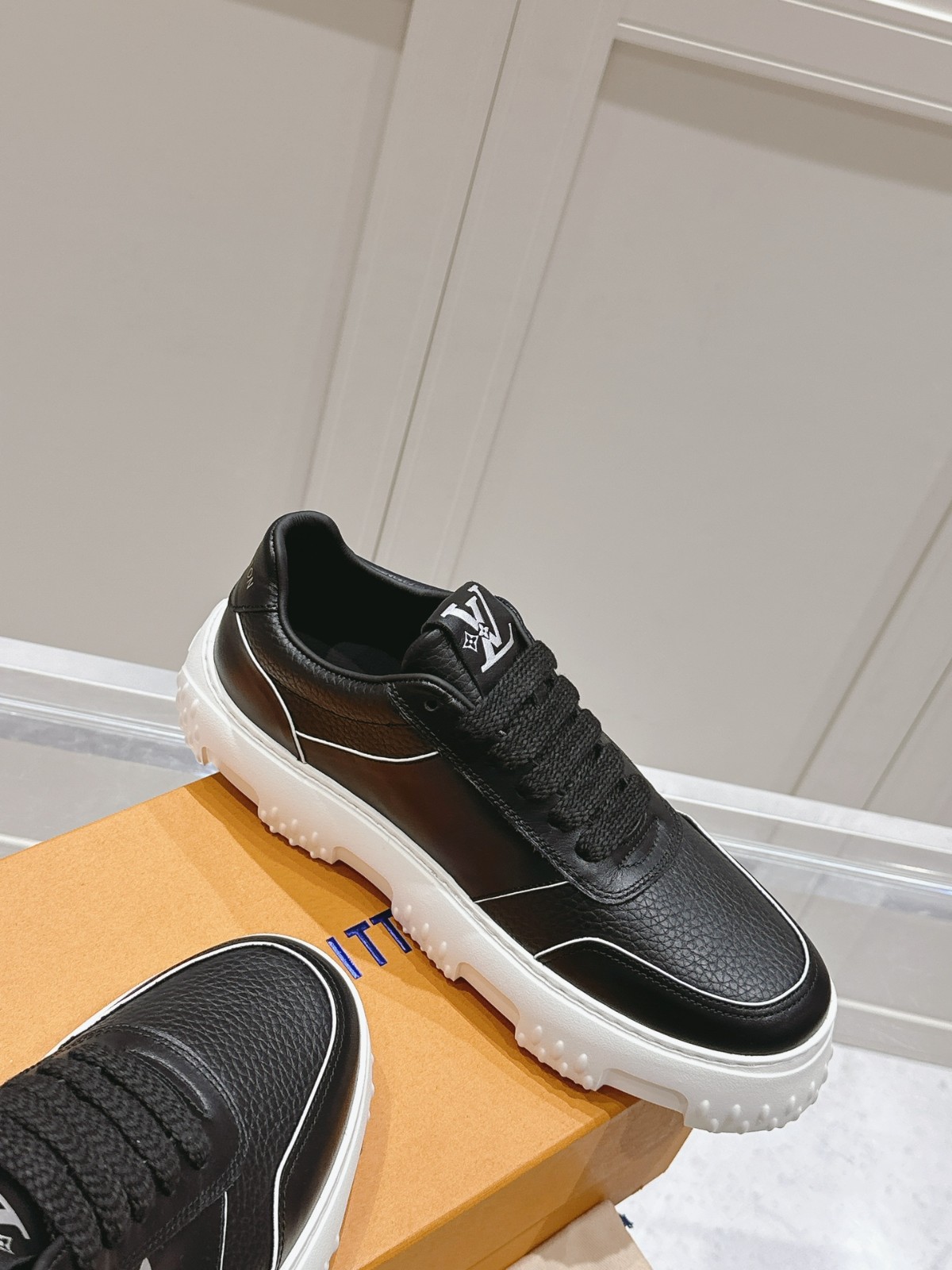 098 38123131 size 38-46