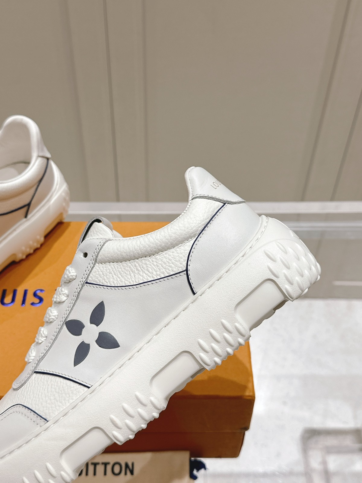 097 38123131 size 38-46
