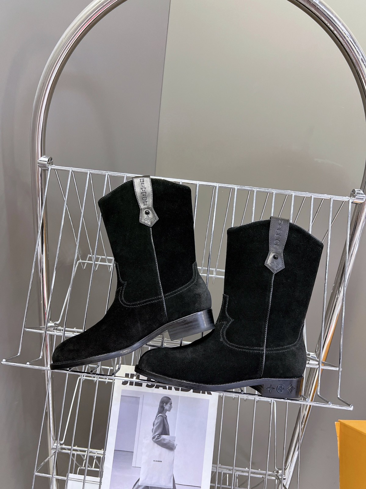 091 44123142 size 35-40