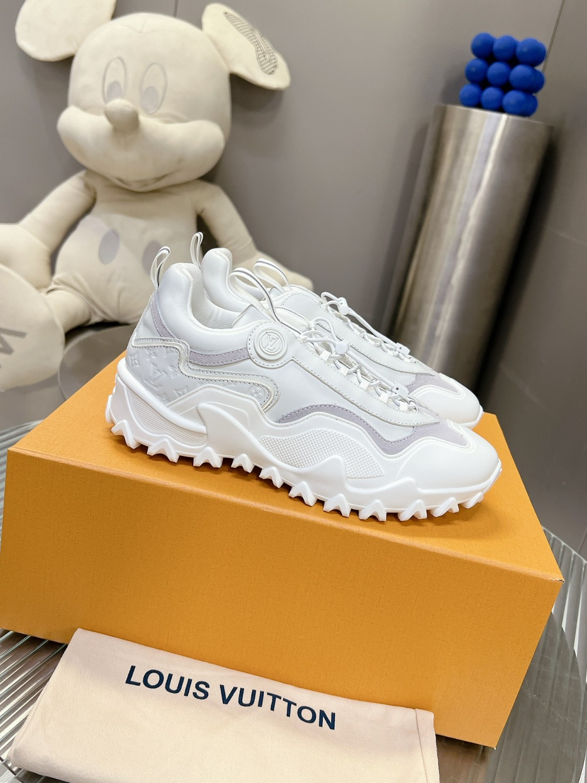 064 46123148 size 35-41