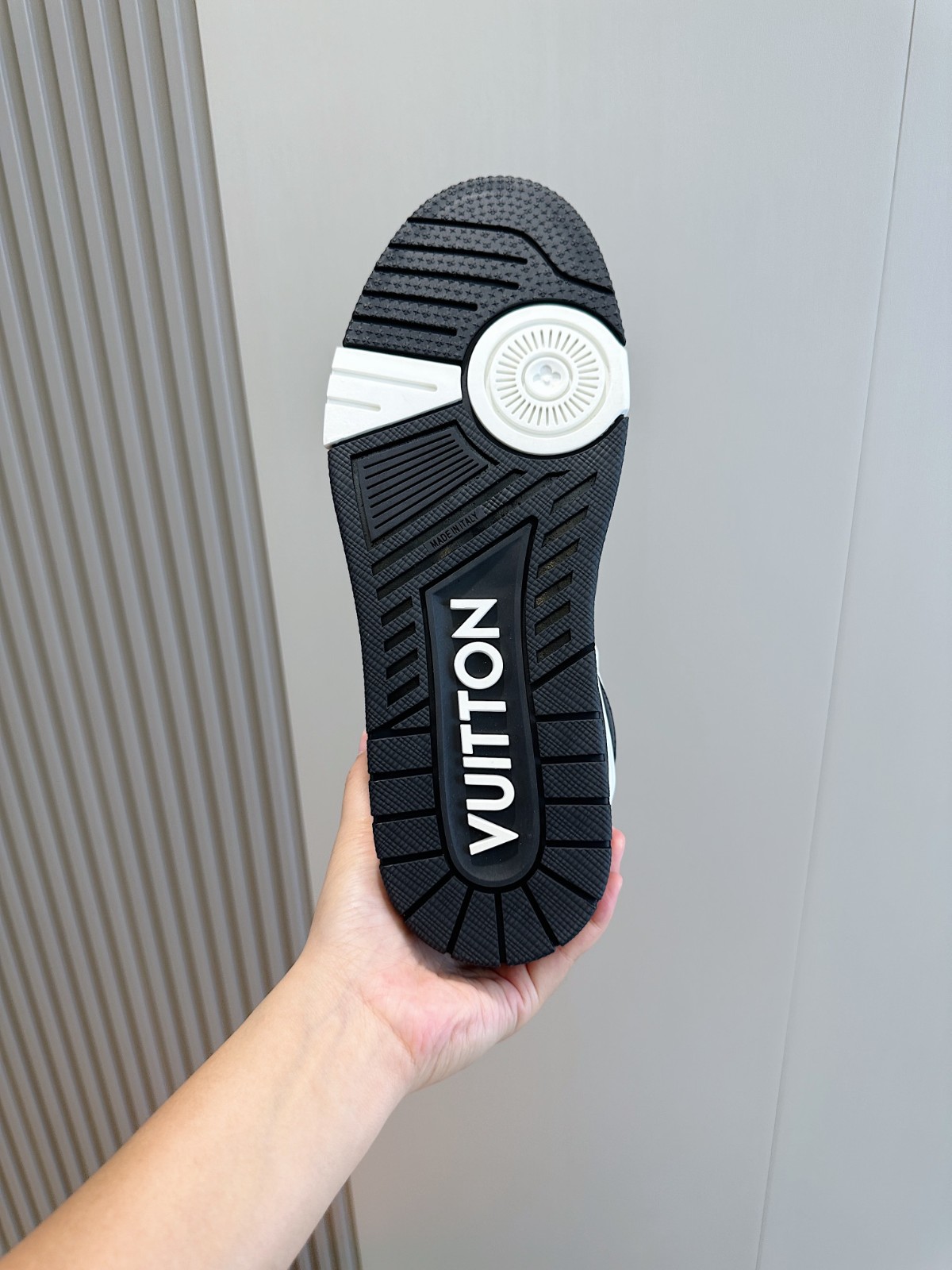 056 46123148 size 38-45