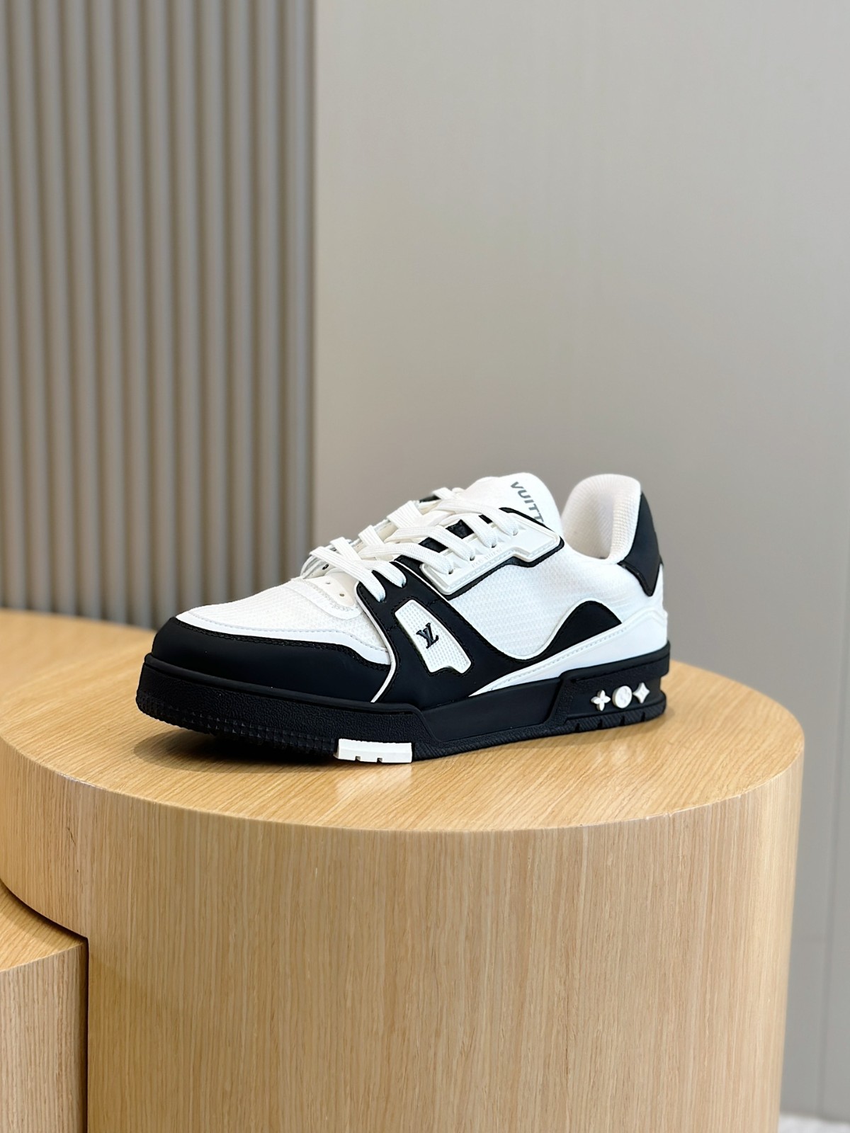056 46123148 size 38-45