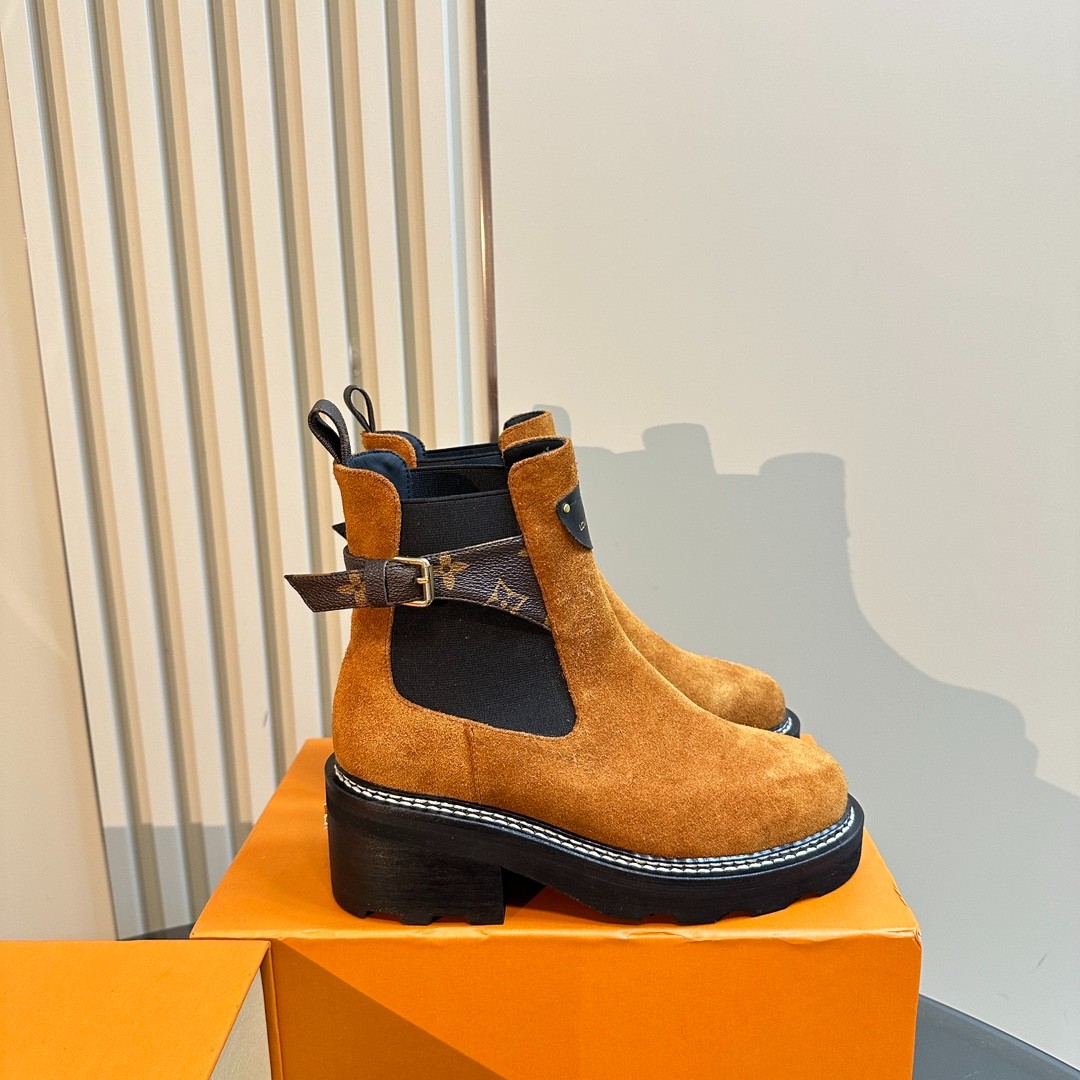 045 44123142 size 34-41