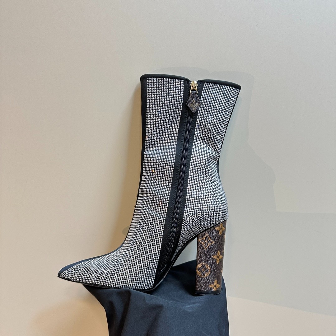 044 48123154 size 34-41
