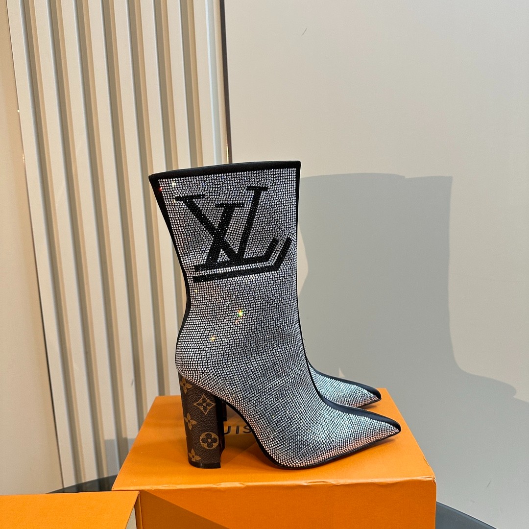 044 48123154 size 34-41