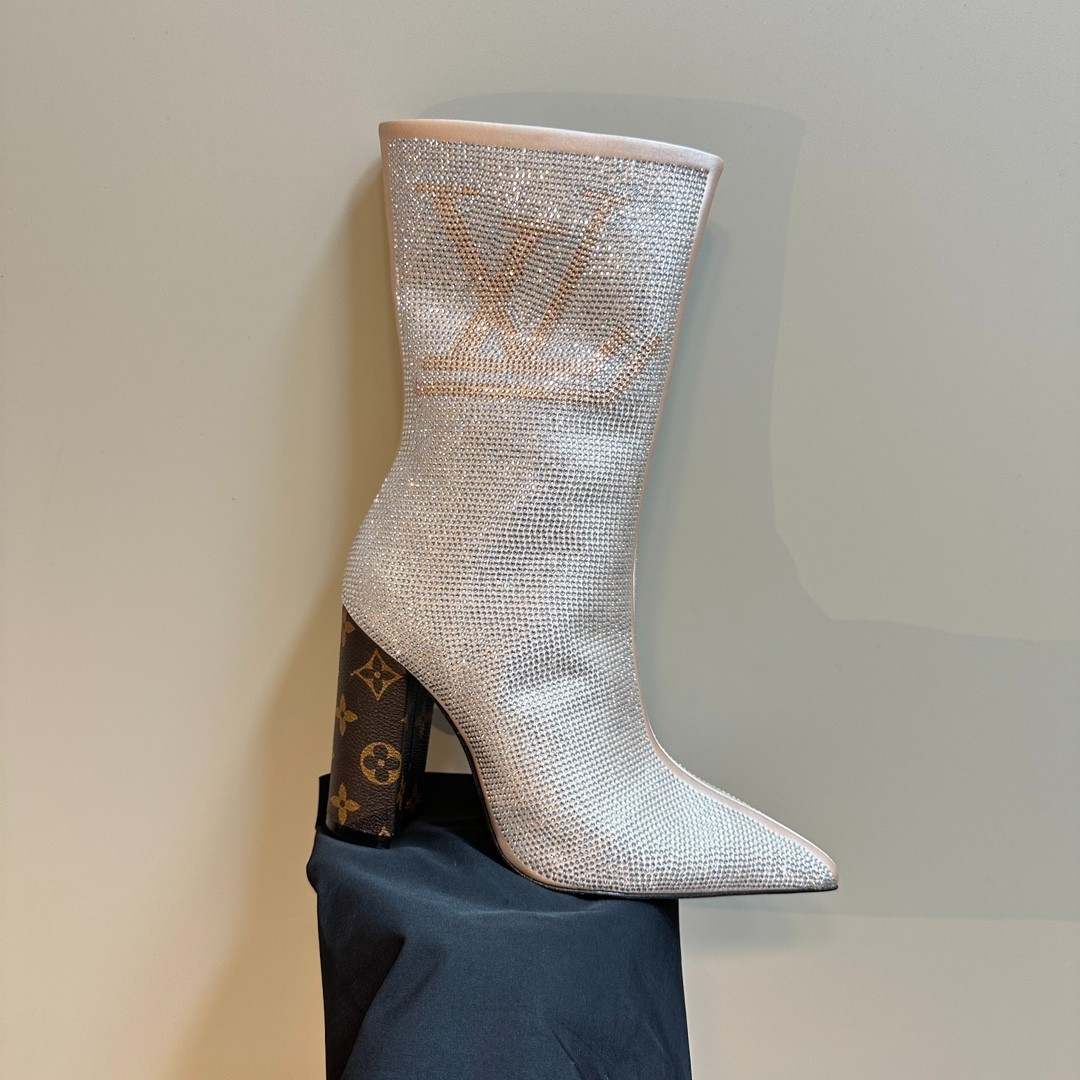 042 48123154 size 34-41