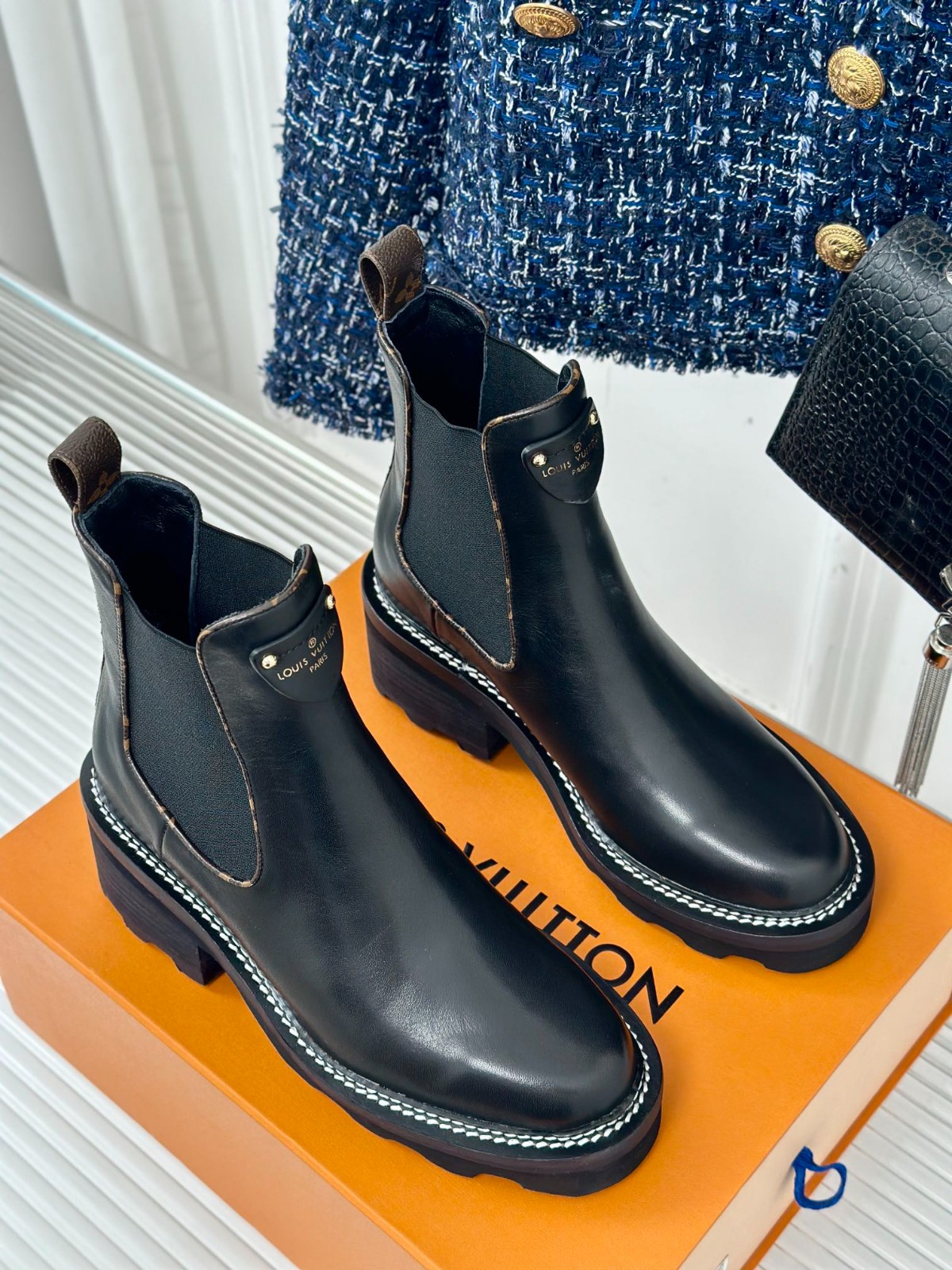036 42123138 size 35-40