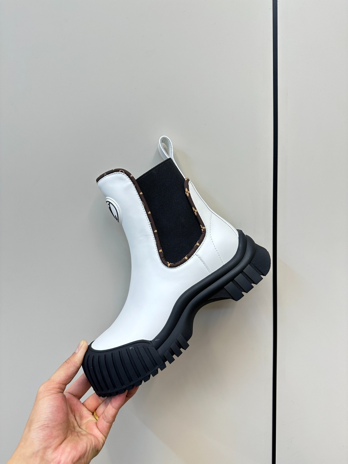 034 42123138 size 35-41