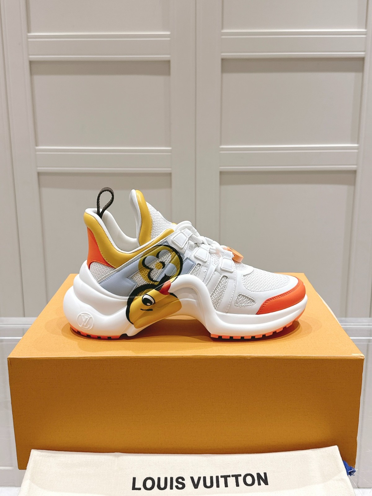030 44123142 size 35-41
