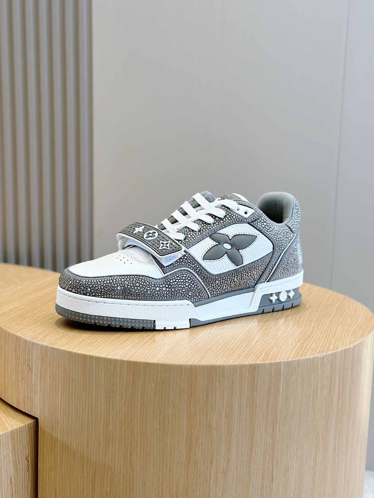 028 50123158 size 38-45