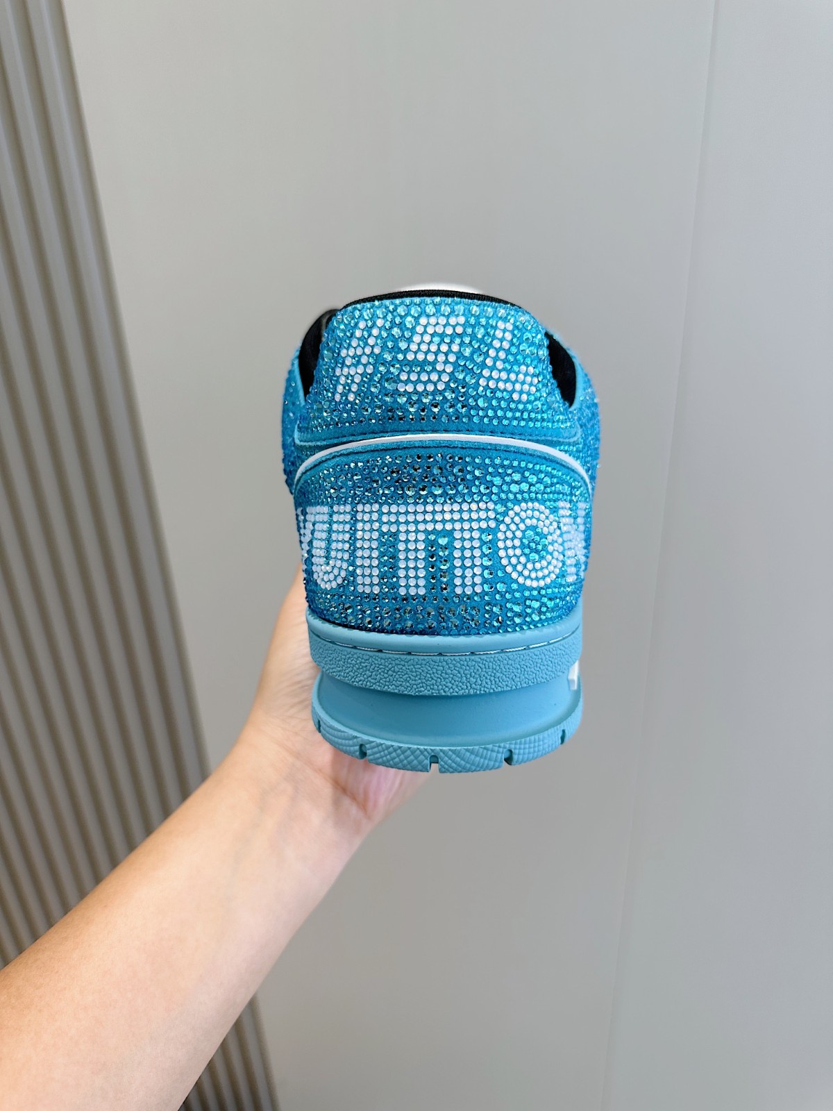 025 50123158 size 38-45
