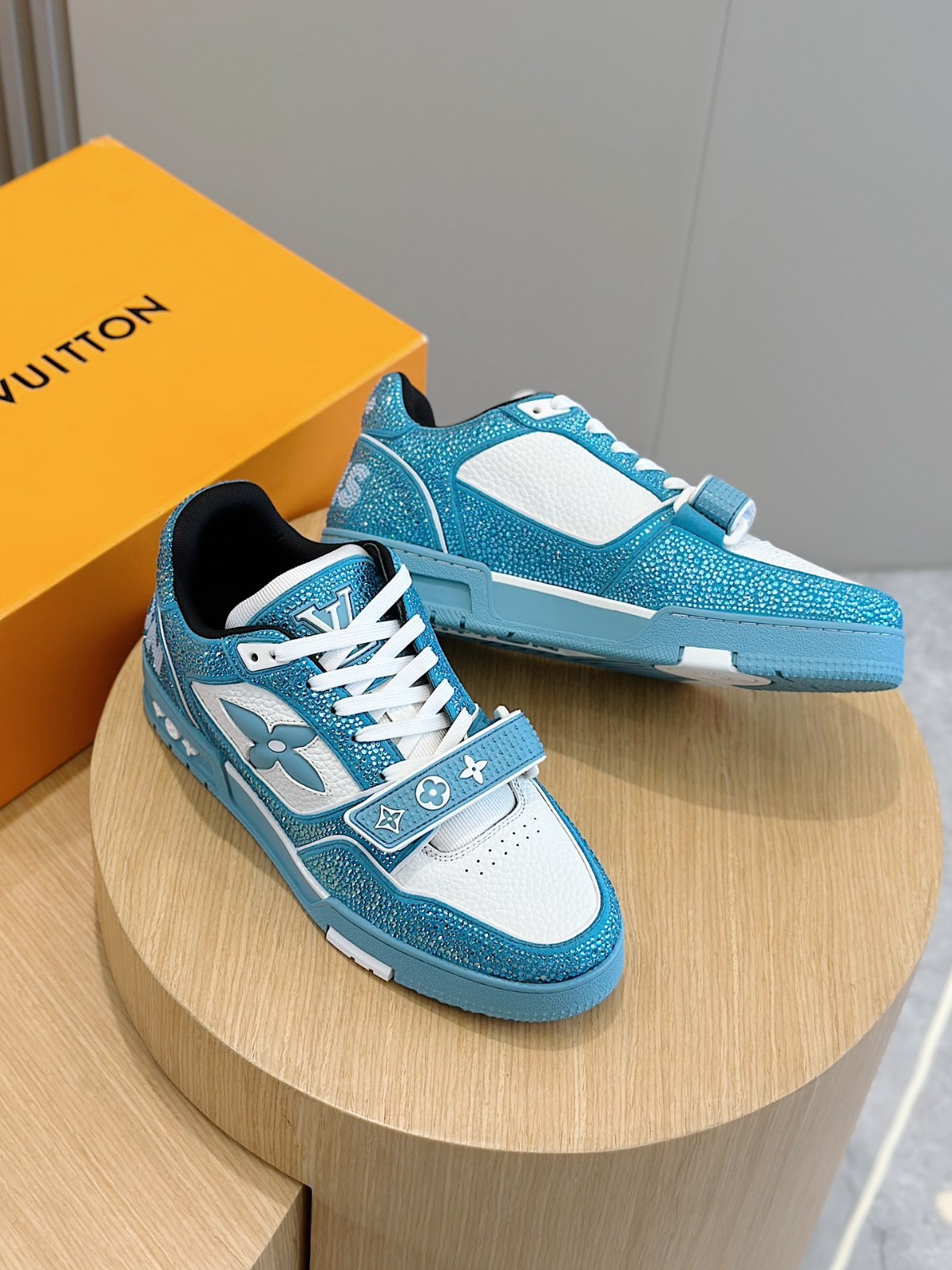 025 50123158 size 38-45