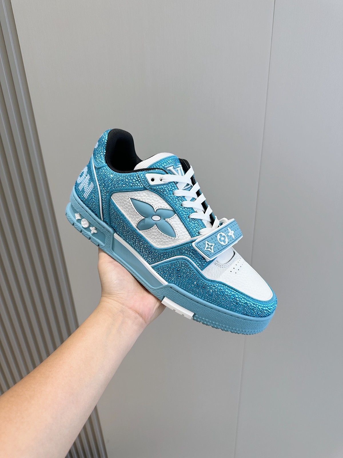 025 50123158 size 38-45