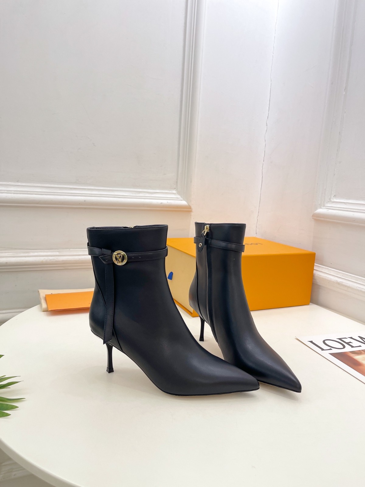 024 46123148 size 34-41