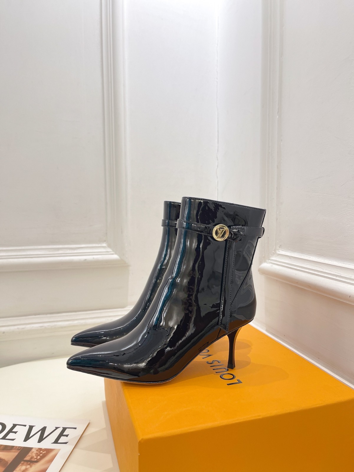 023 46123148 size 34-41