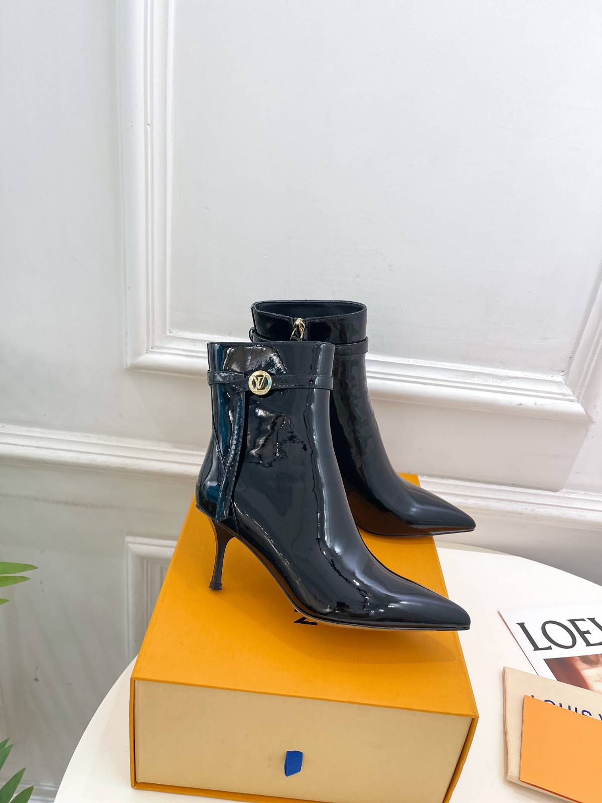 023 46123148 size 34-41