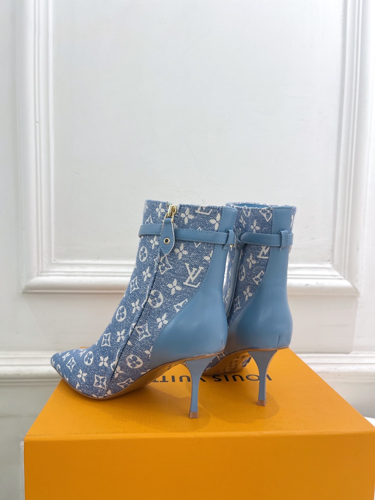 021 46123148 size 34-41