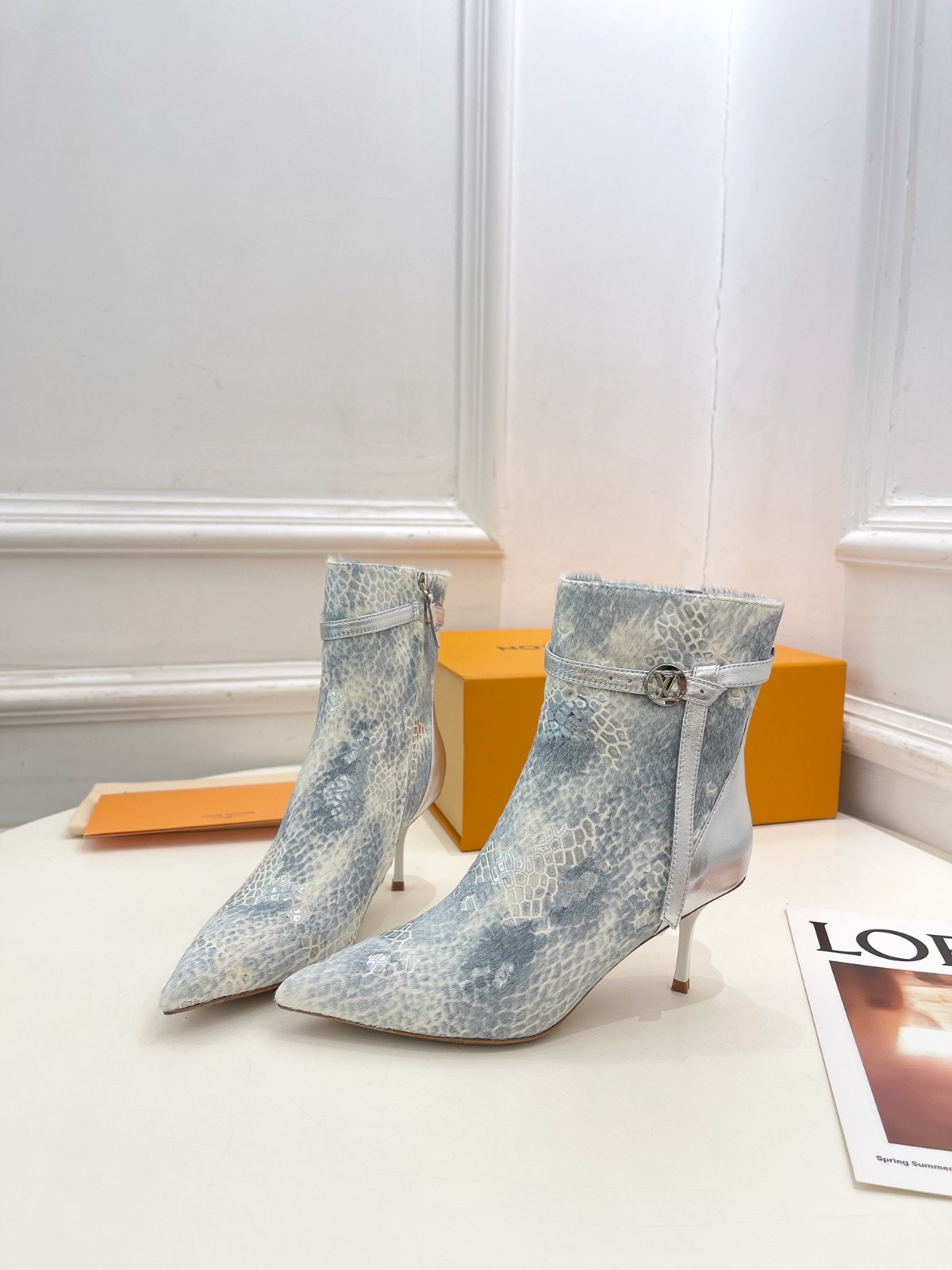 020 46123148 size 34-41