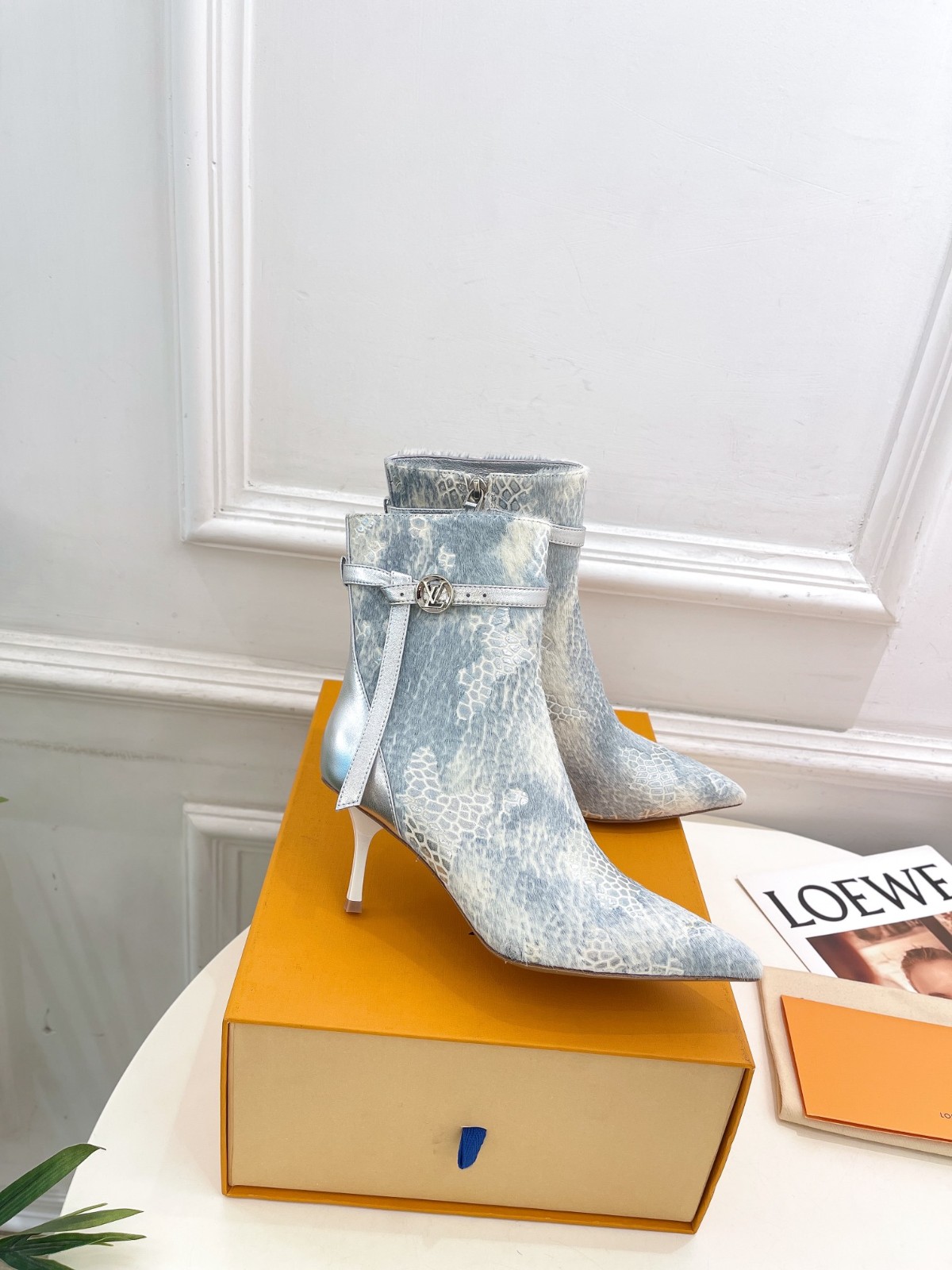 020 46123148 size 34-41