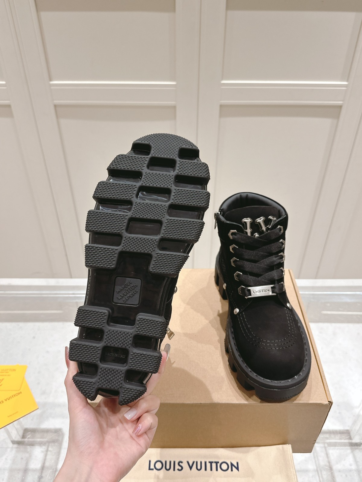 017 48123152 size 35-45
