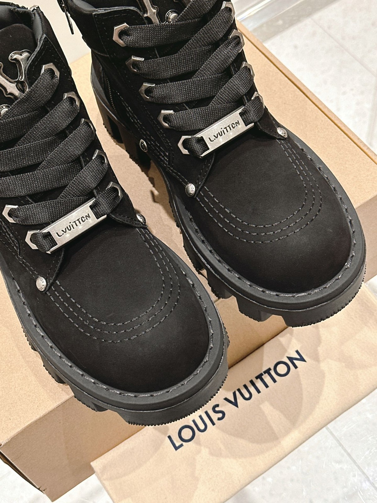 017 48123152 size 35-45