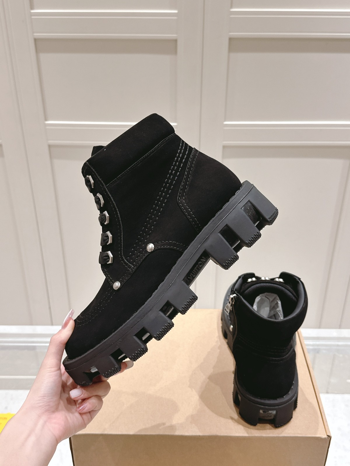 017 48123152 size 35-45