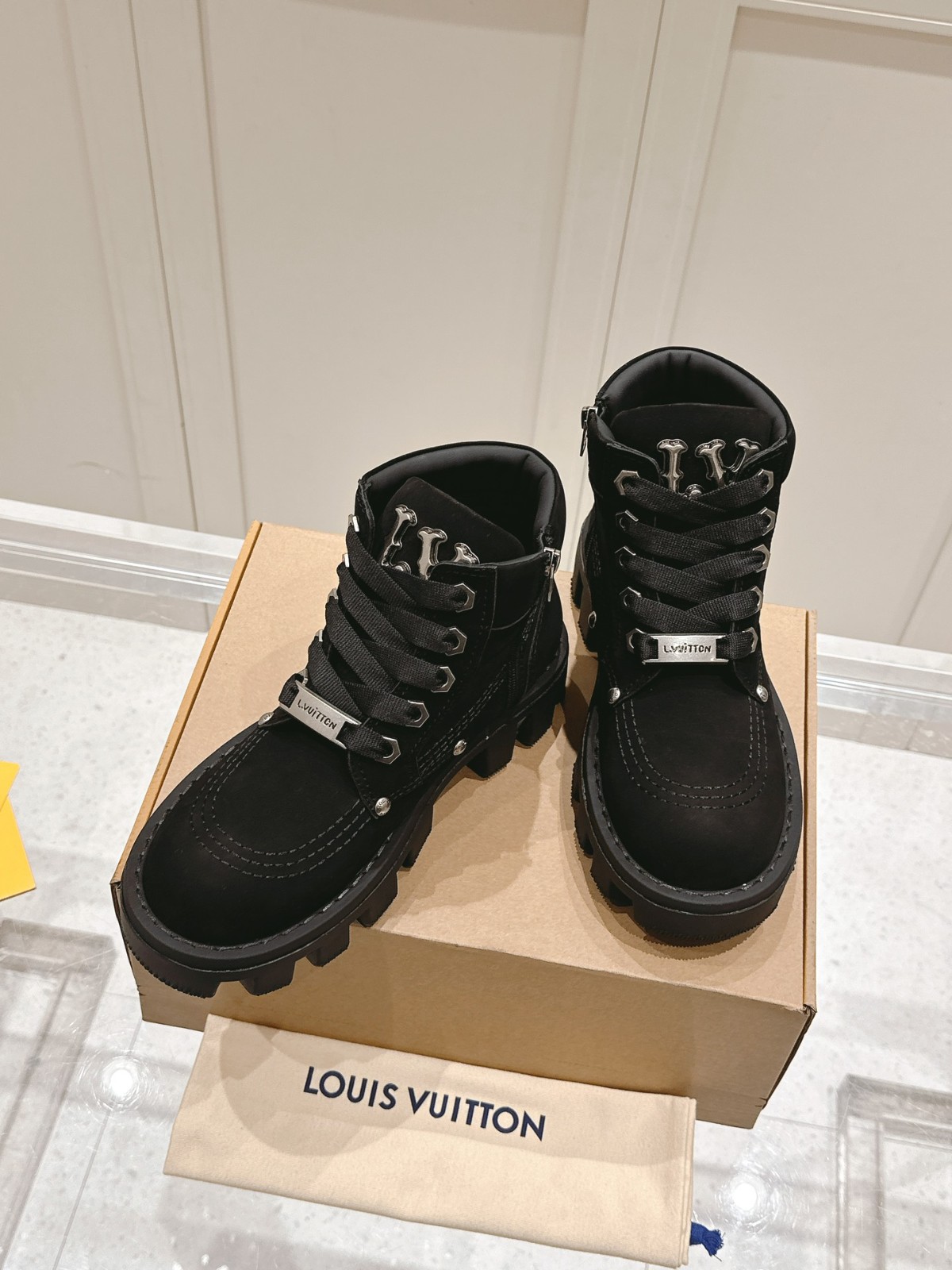 017 48123152 size 35-45