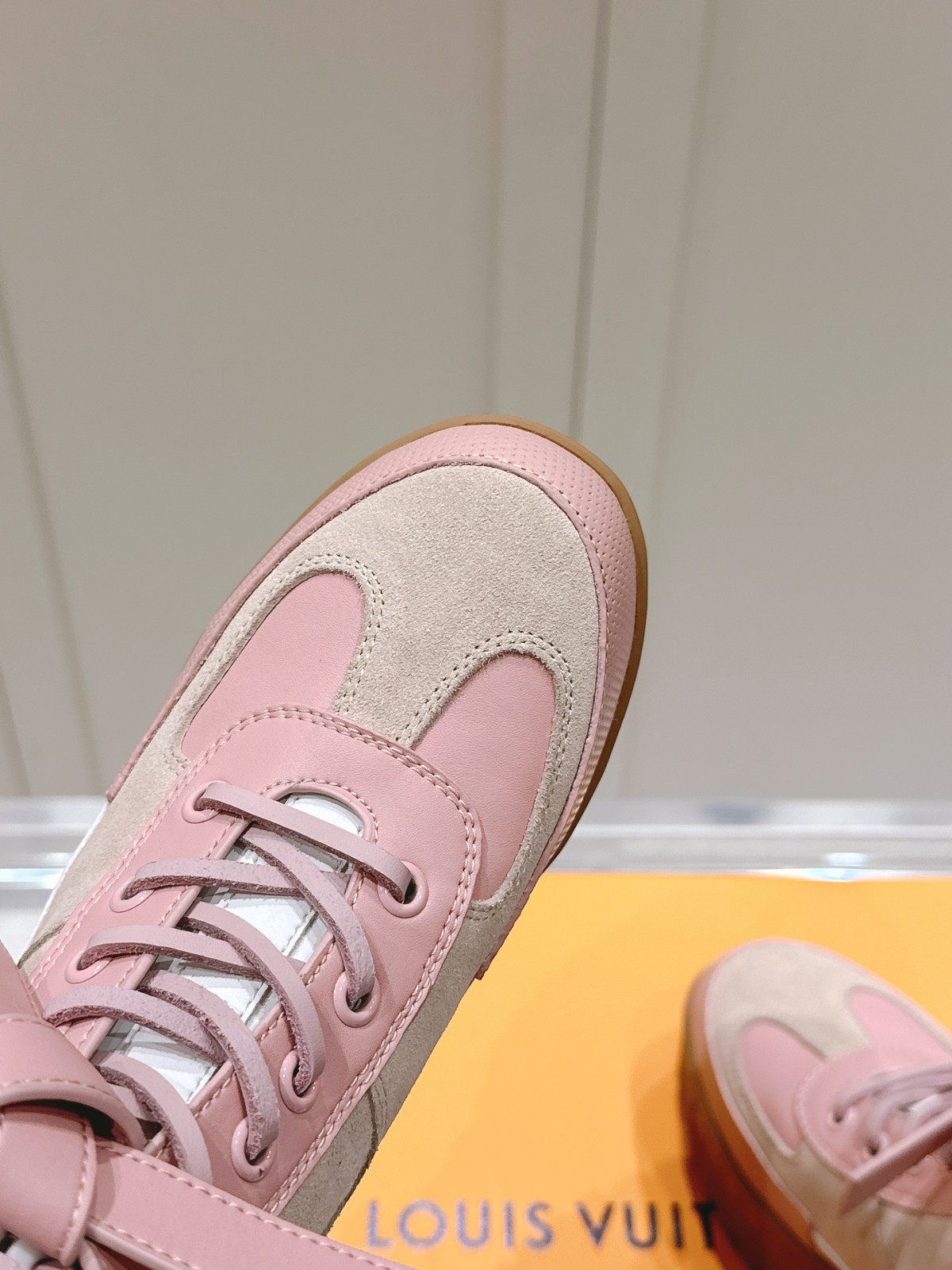 010 42123137 size 35-42