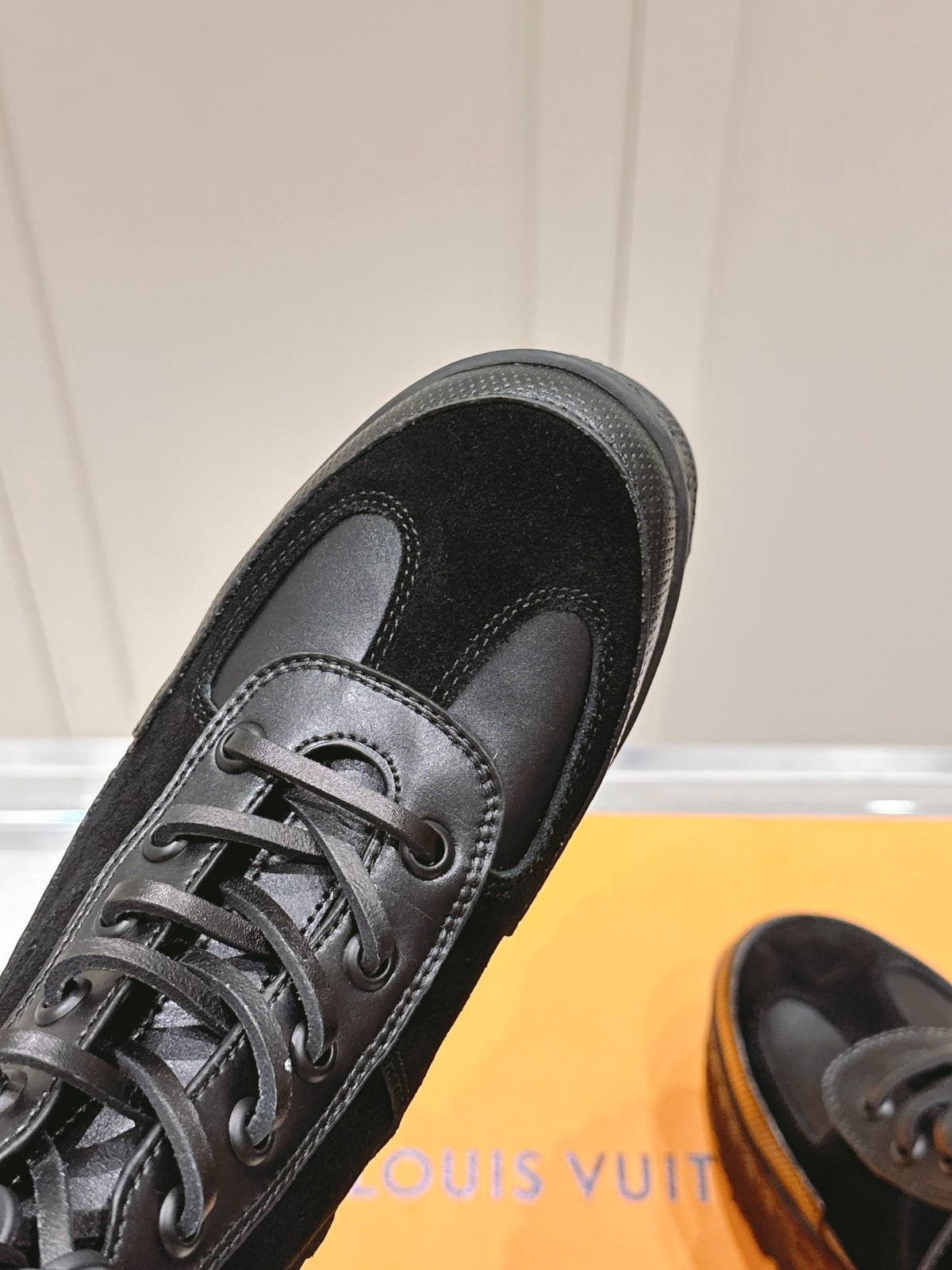 009 42123137 size 35-42