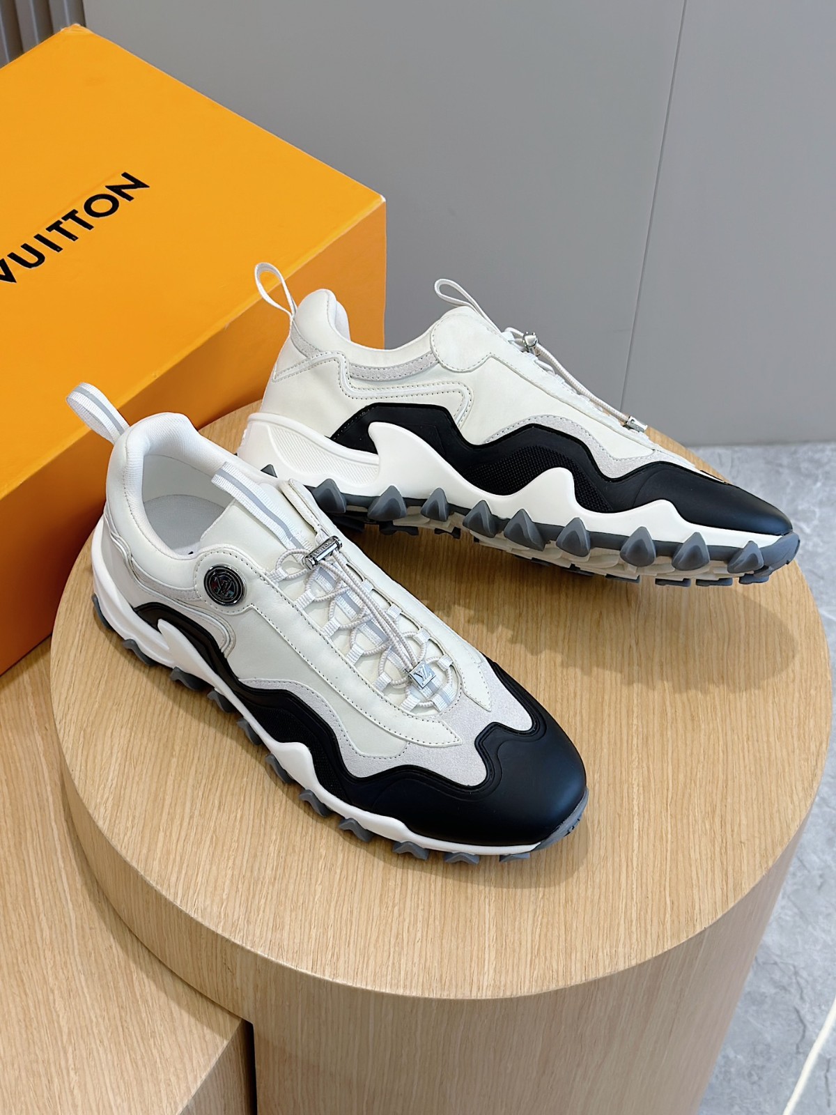 004 45123147 size 38-45