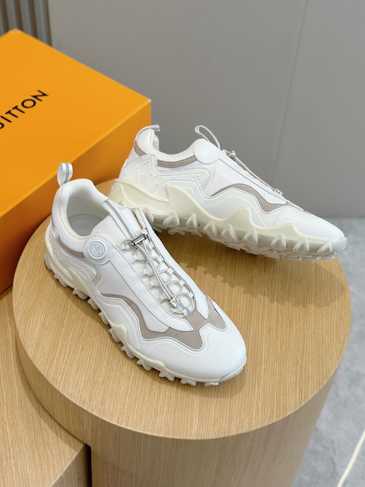 002 45123147 size 38-45
