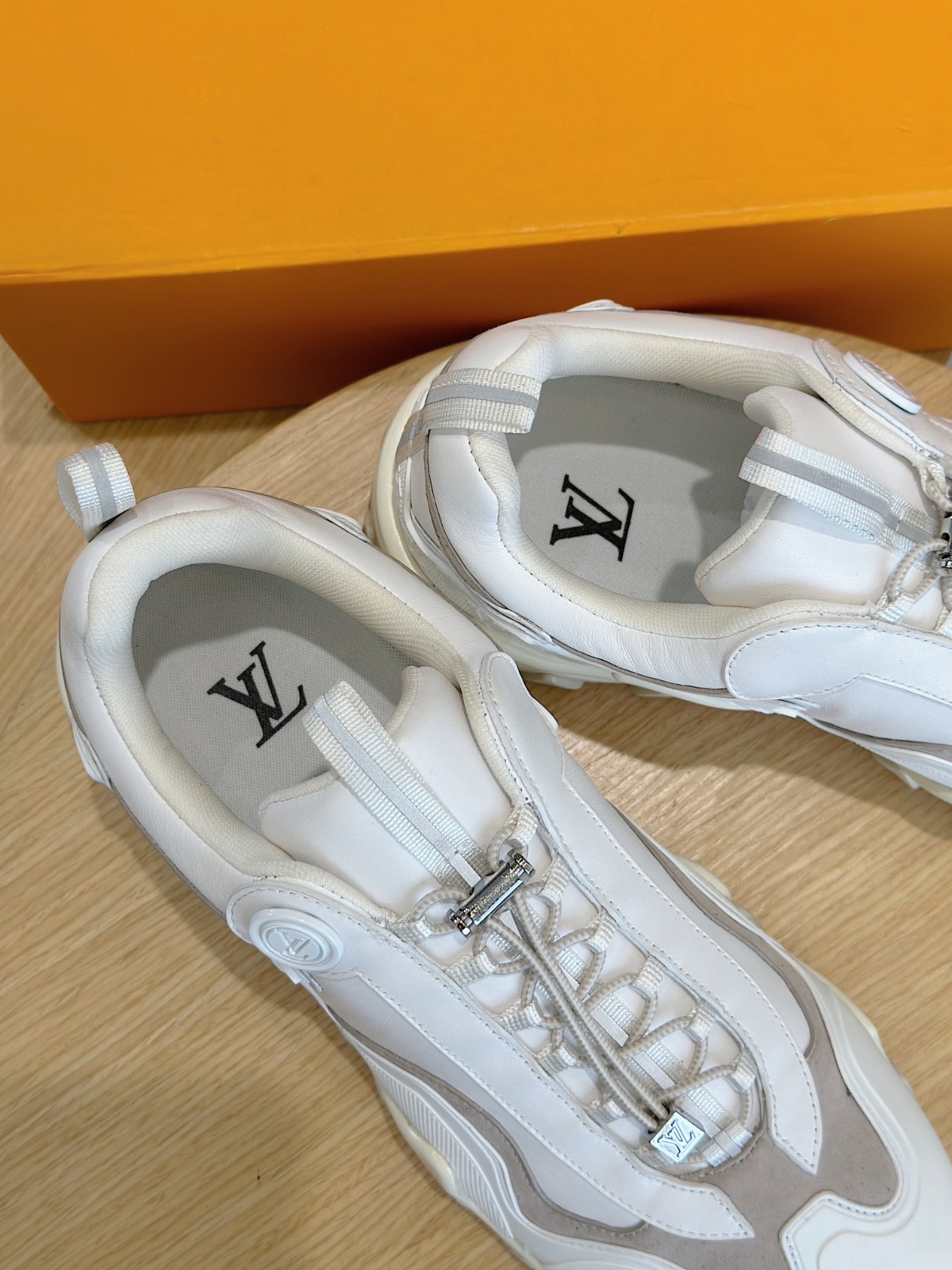 002 45123147 size 38-45