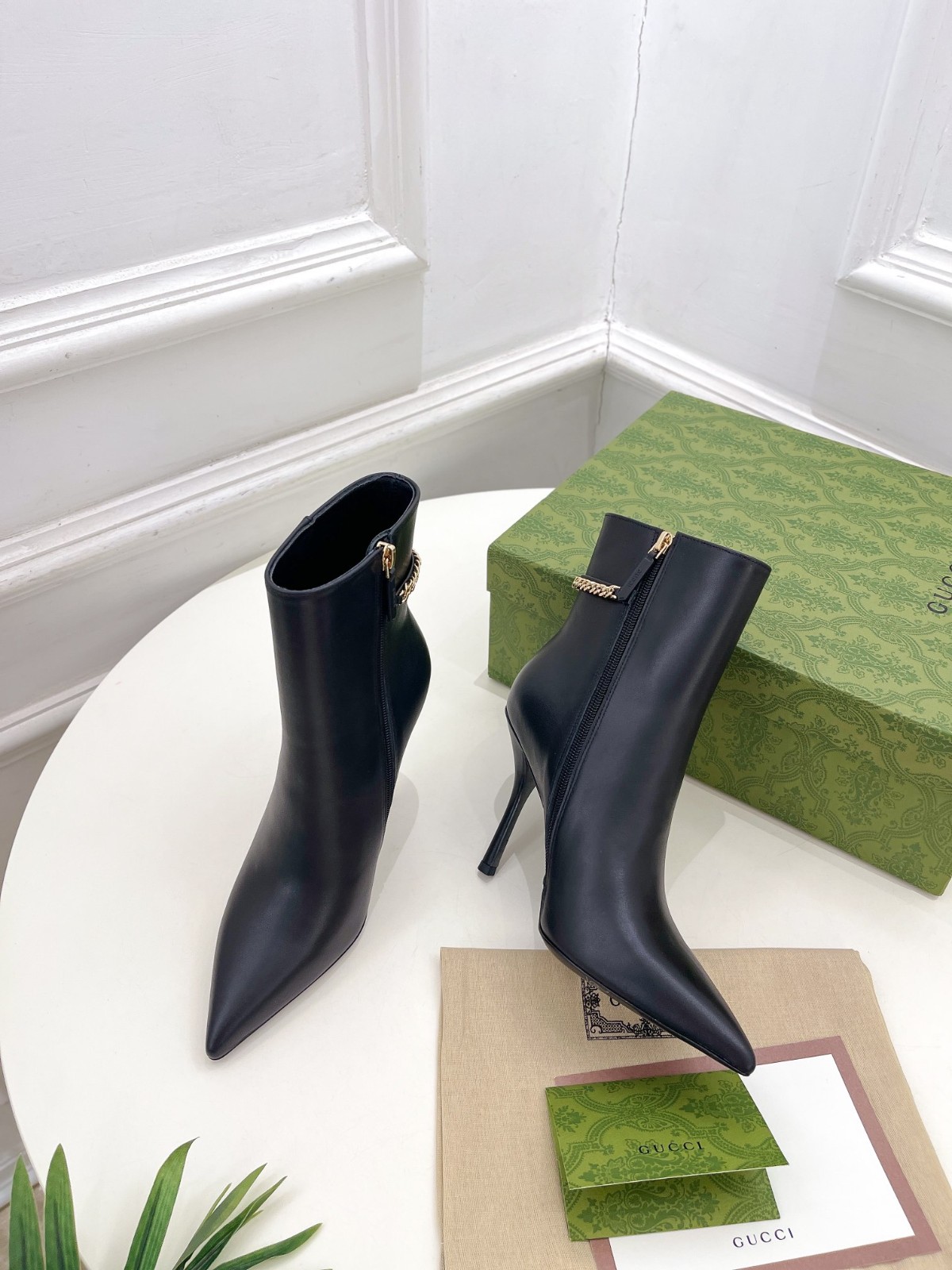 024 40123133 size 35-42