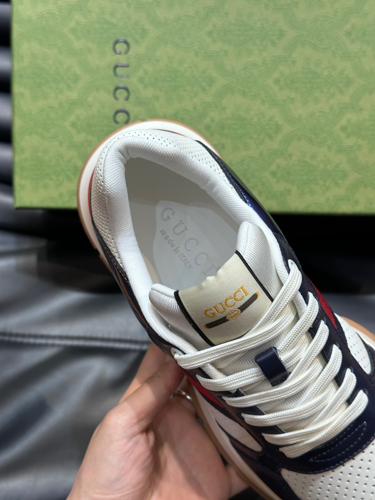 008 40123133 size 38-45