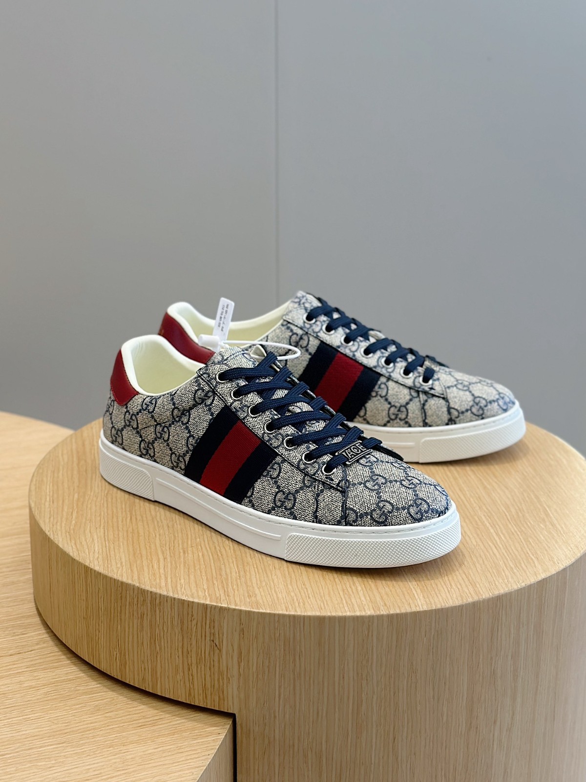 006 33123116 size 38-45