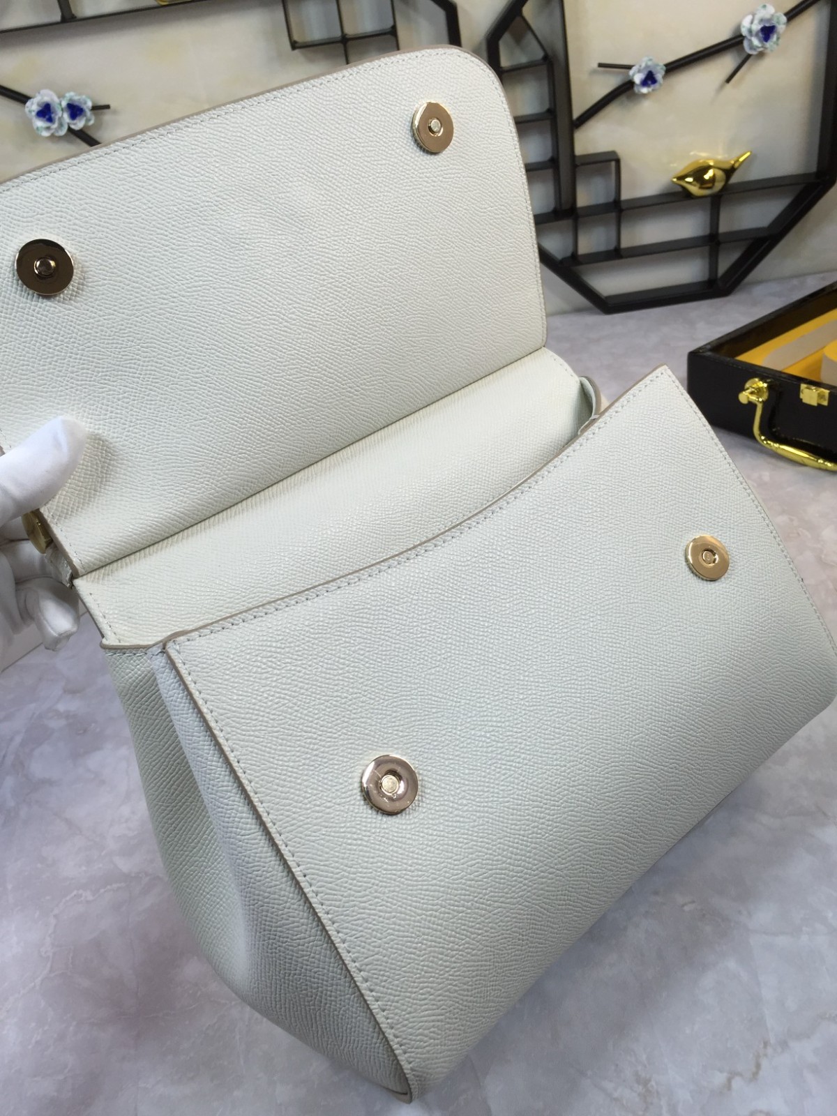 004 38123127 size 25cm