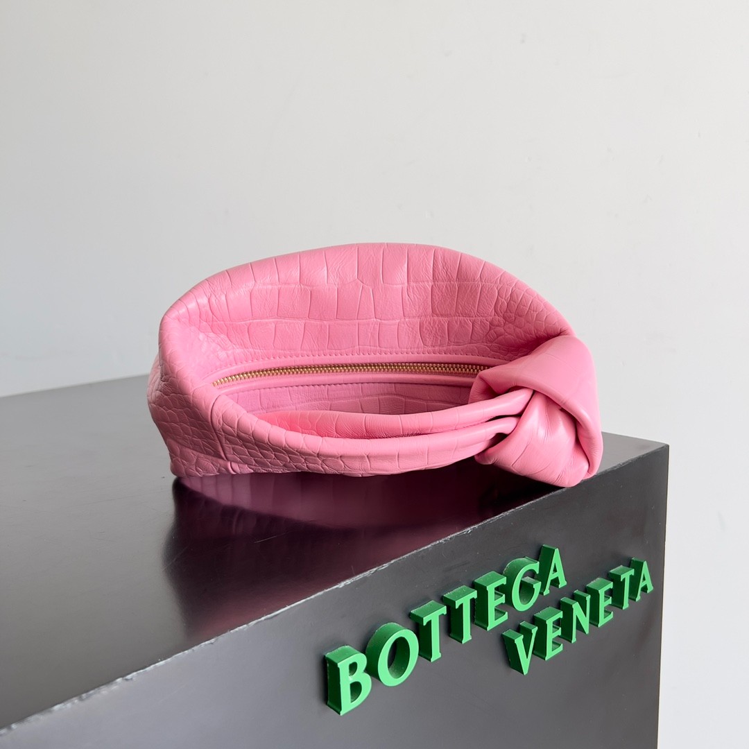 105 size 23x15x5cm