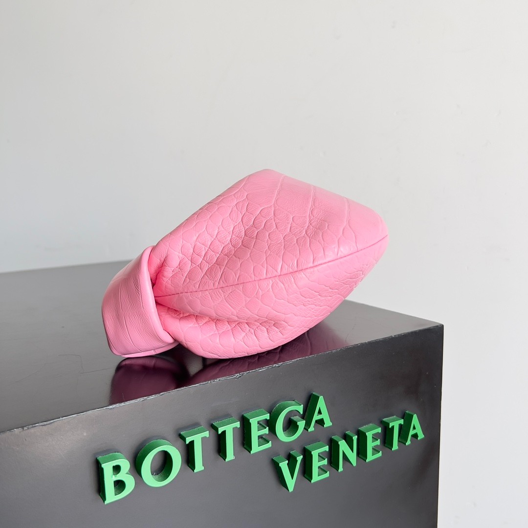 105 size 23x15x5cm