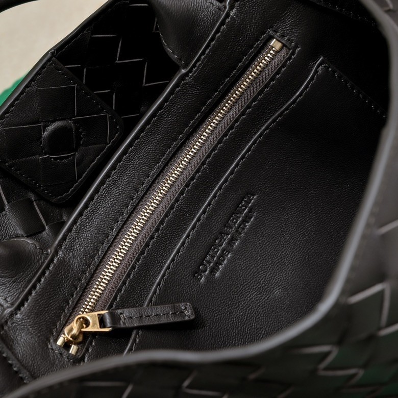087 110123345 size 29x18x10cm