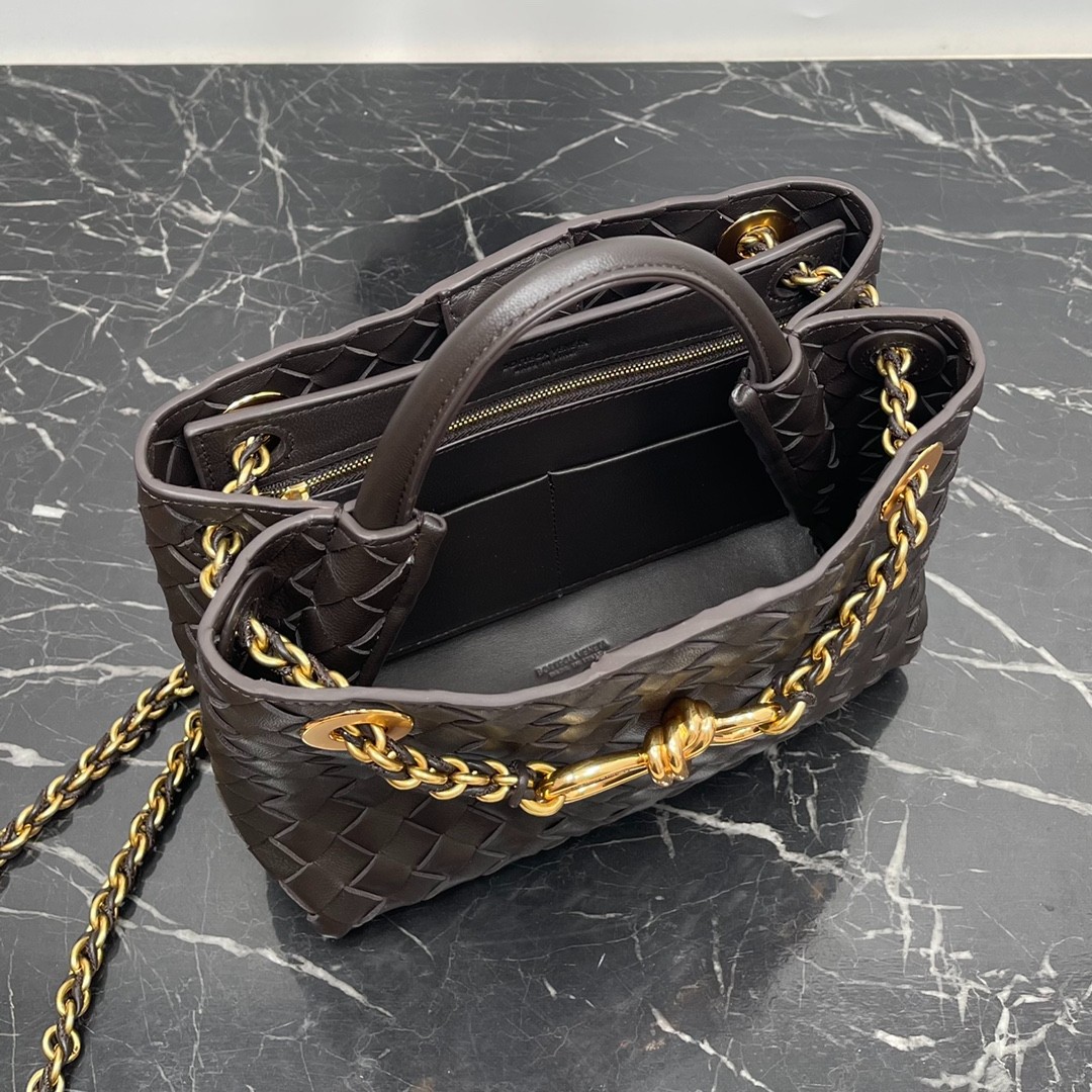 077 106123314 size 25×20×10.5cm