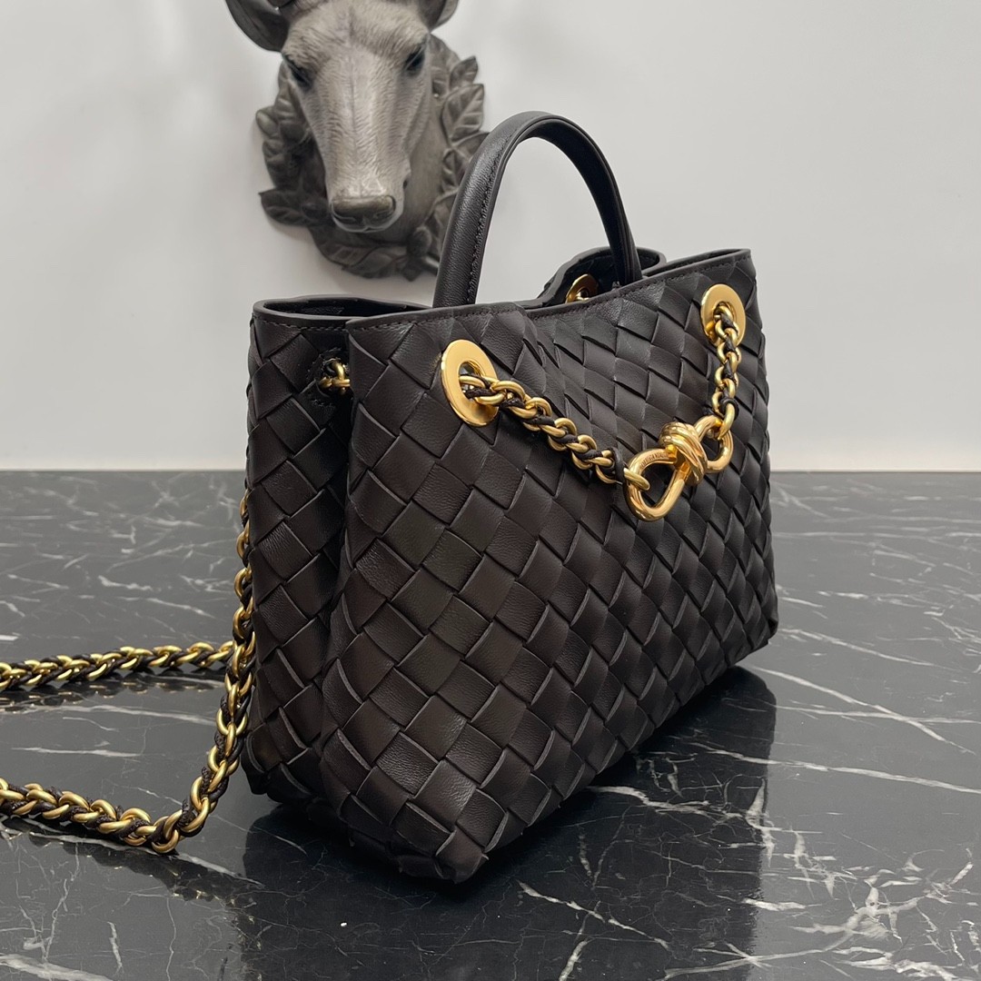 077 106123314 size 25×20×10.5cm