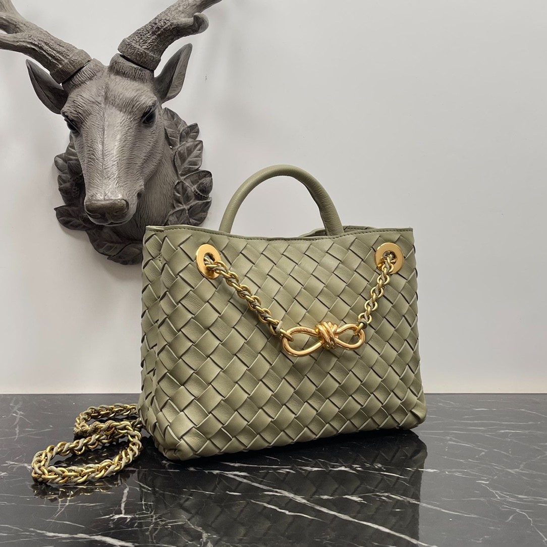076 106123314 size 25×20×10.5cm