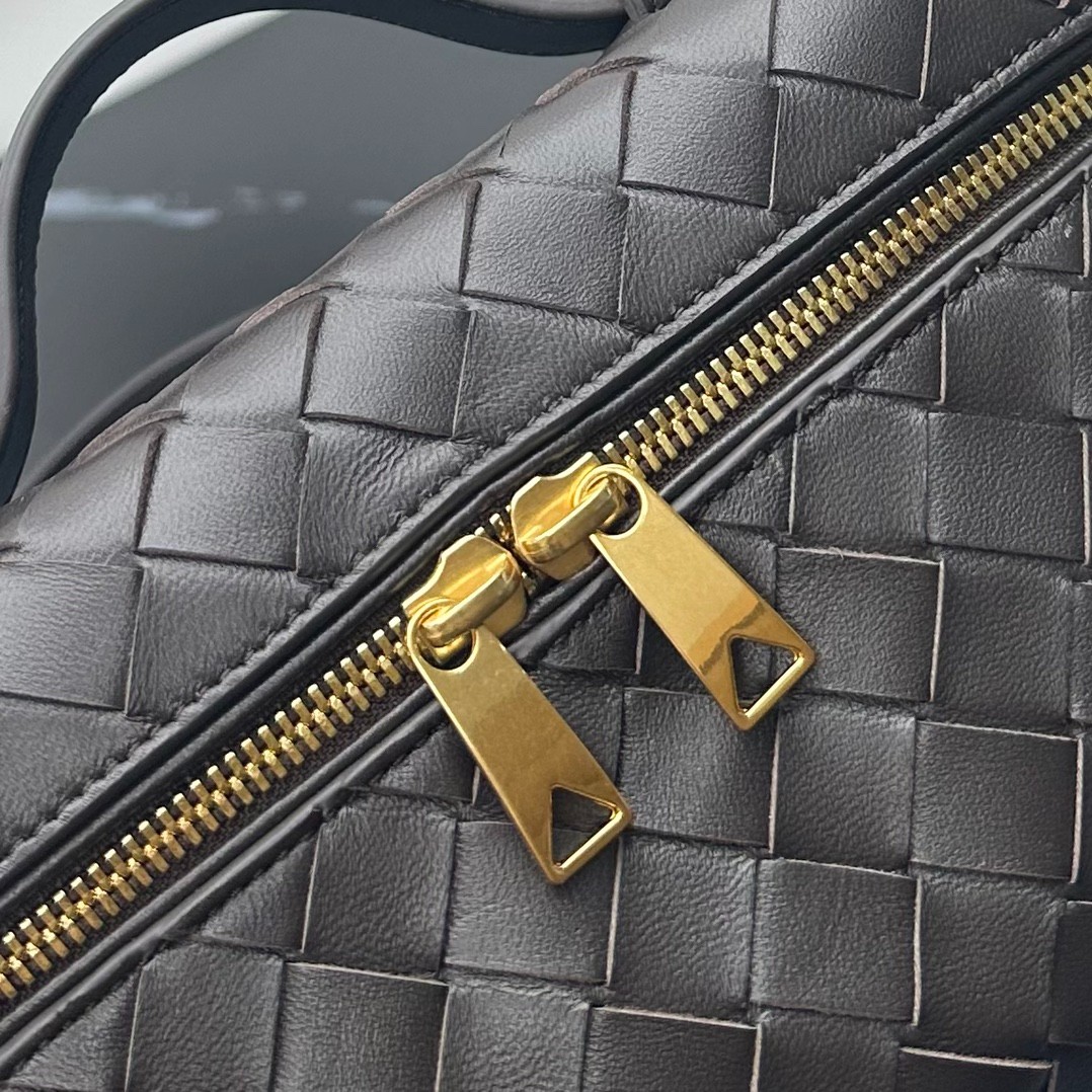 066 78123211 size 22×12.5×5cm