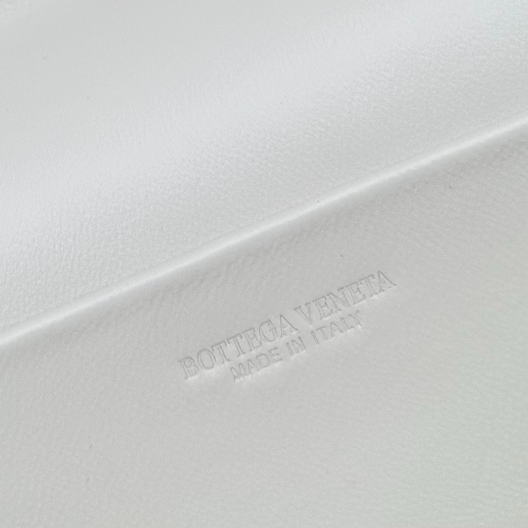 062 78123211 size 22×12.5×5cm