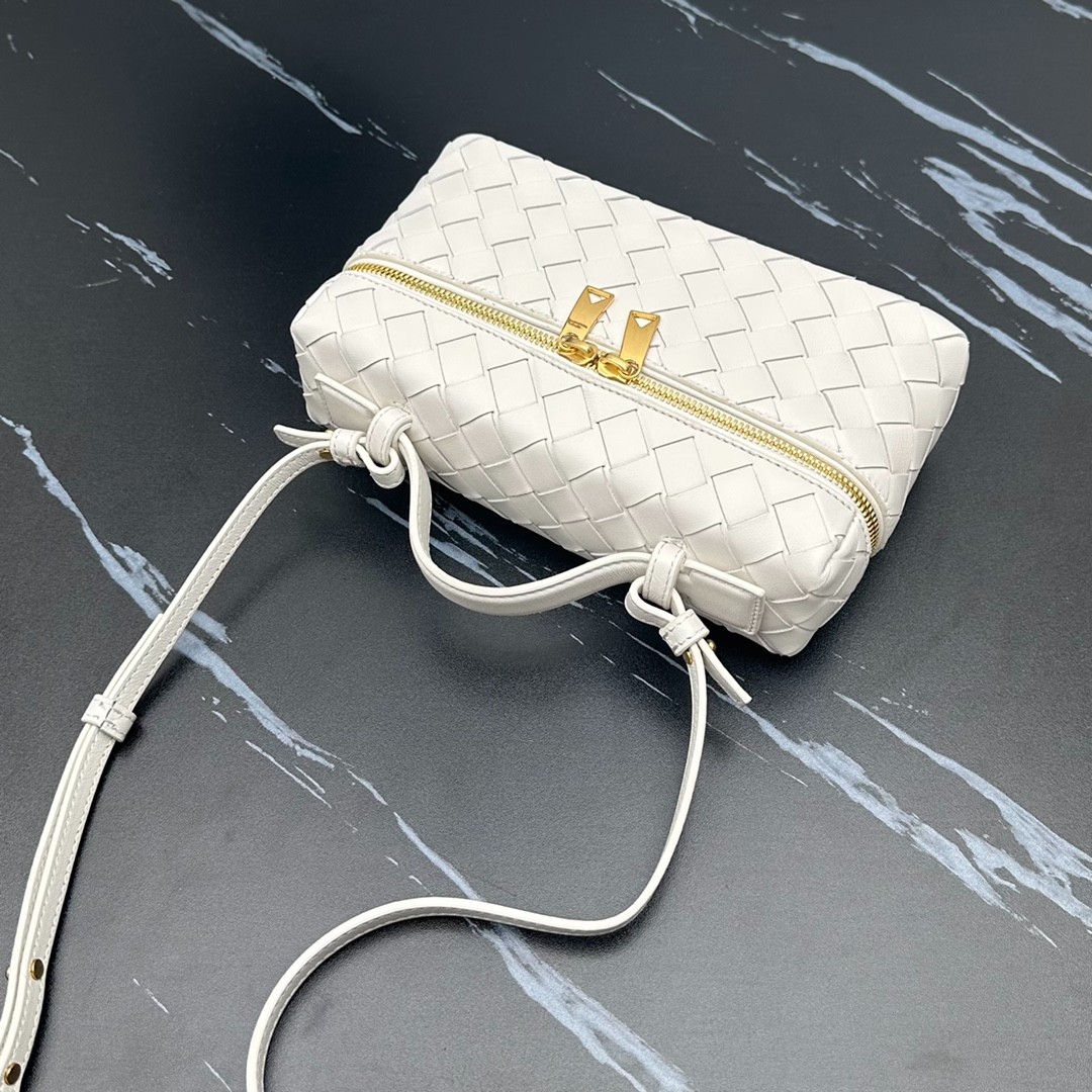 062 78123211 size 22×12.5×5cm