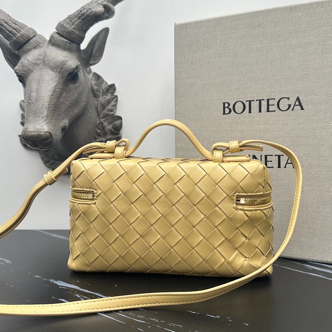 061 78123211 size 22×12.5×5cm