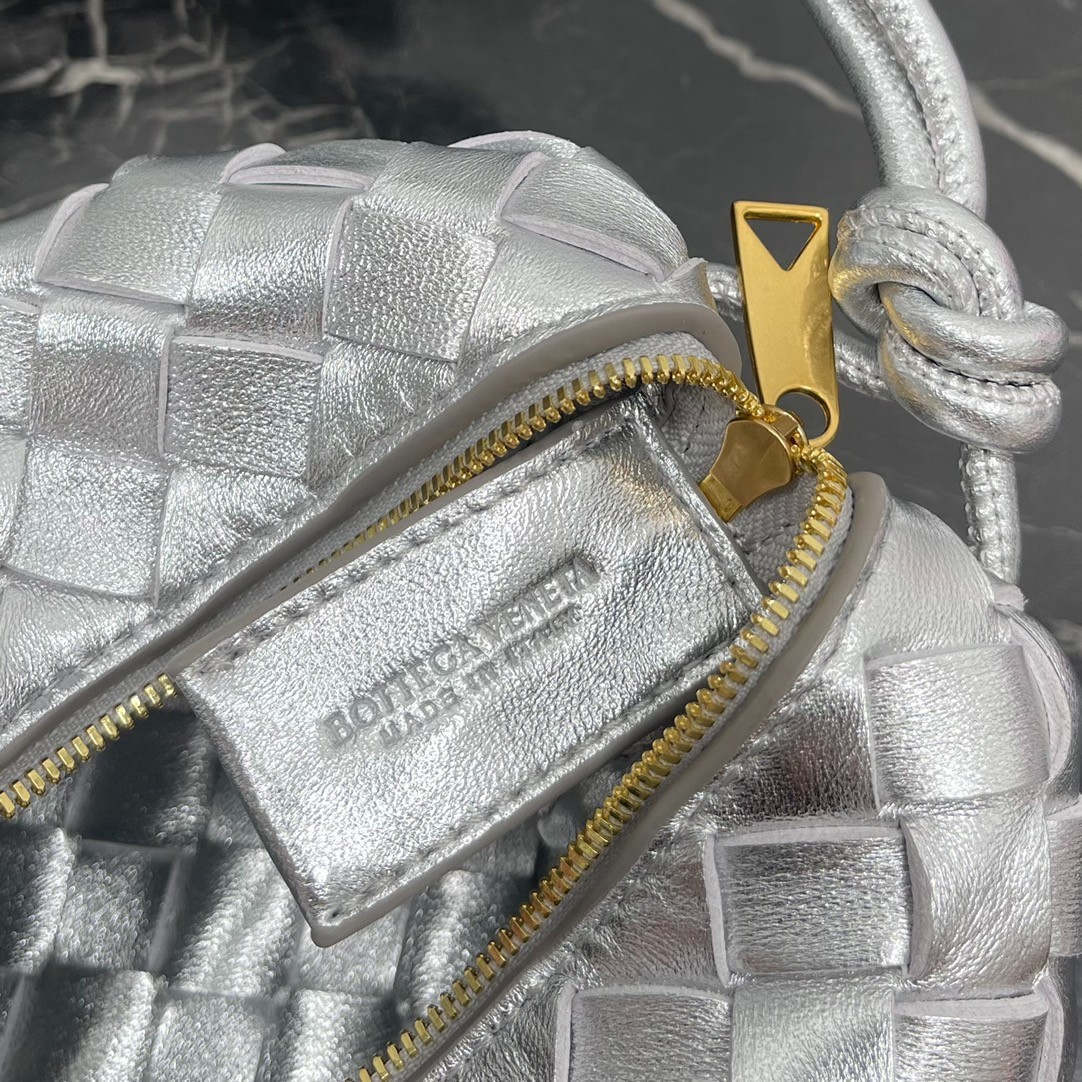 043 60123174;70123202 size 17×10×6cm;size 22×15×8cm