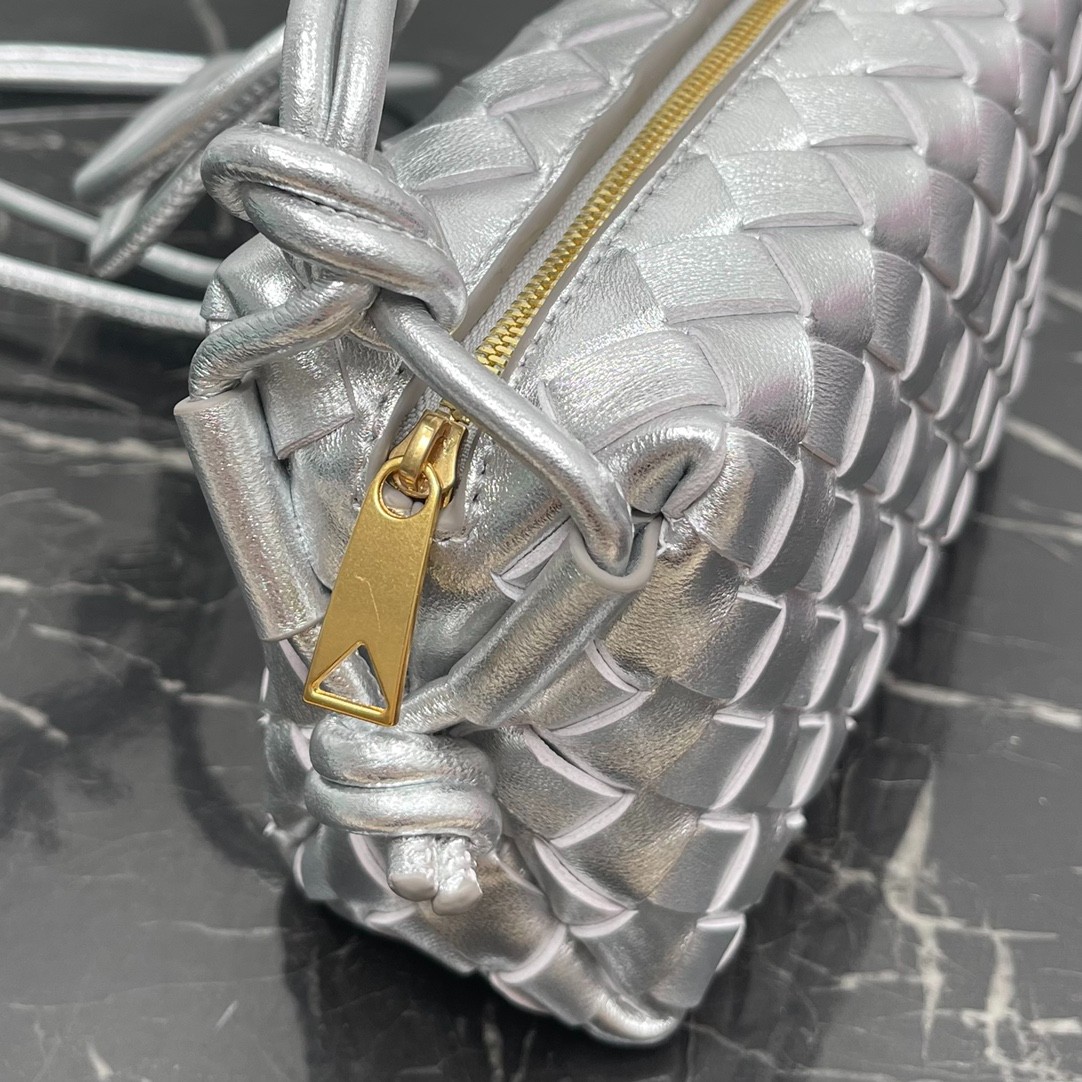 043 60123174;70123202 size 17×10×6cm;size 22×15×8cm